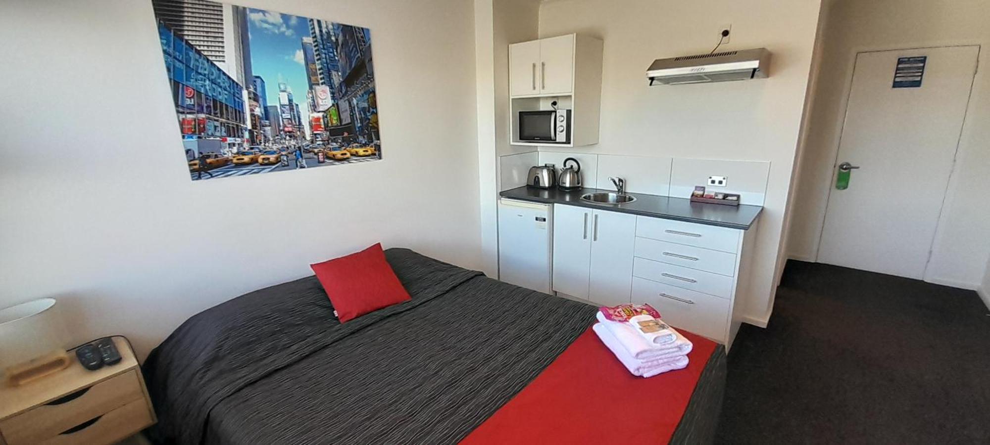 The Hibernian Studio Apartments - 4 Latter Street 티머루 외부 사진